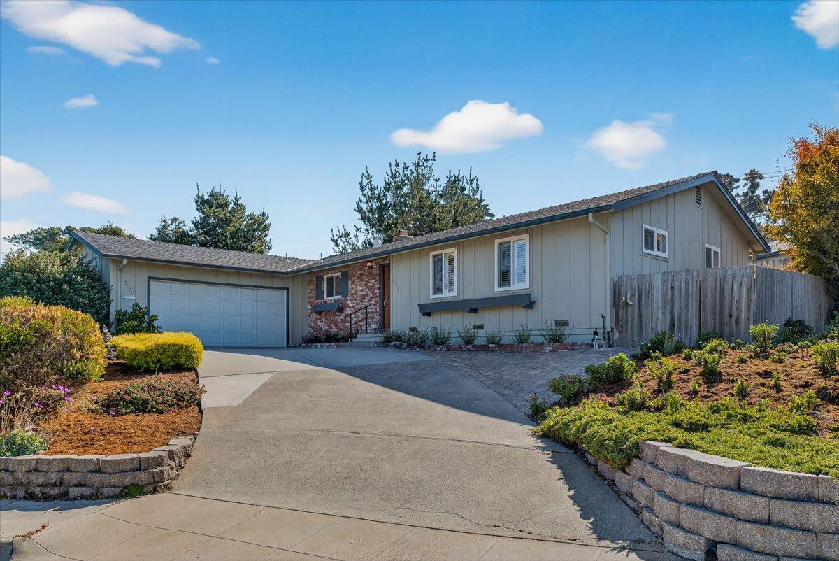 Detail Gallery Image 60 of 70 For 2120 Messina Pl, Monterey,  CA 93940 - 3 Beds | 2 Baths