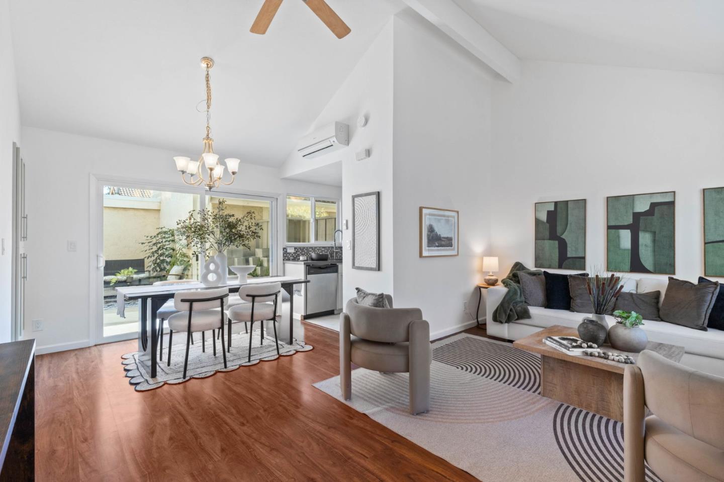 Detail Gallery Image 4 of 29 For 230 Truckee Ln, San Jose,  CA 95136 - 2 Beds | 2 Baths