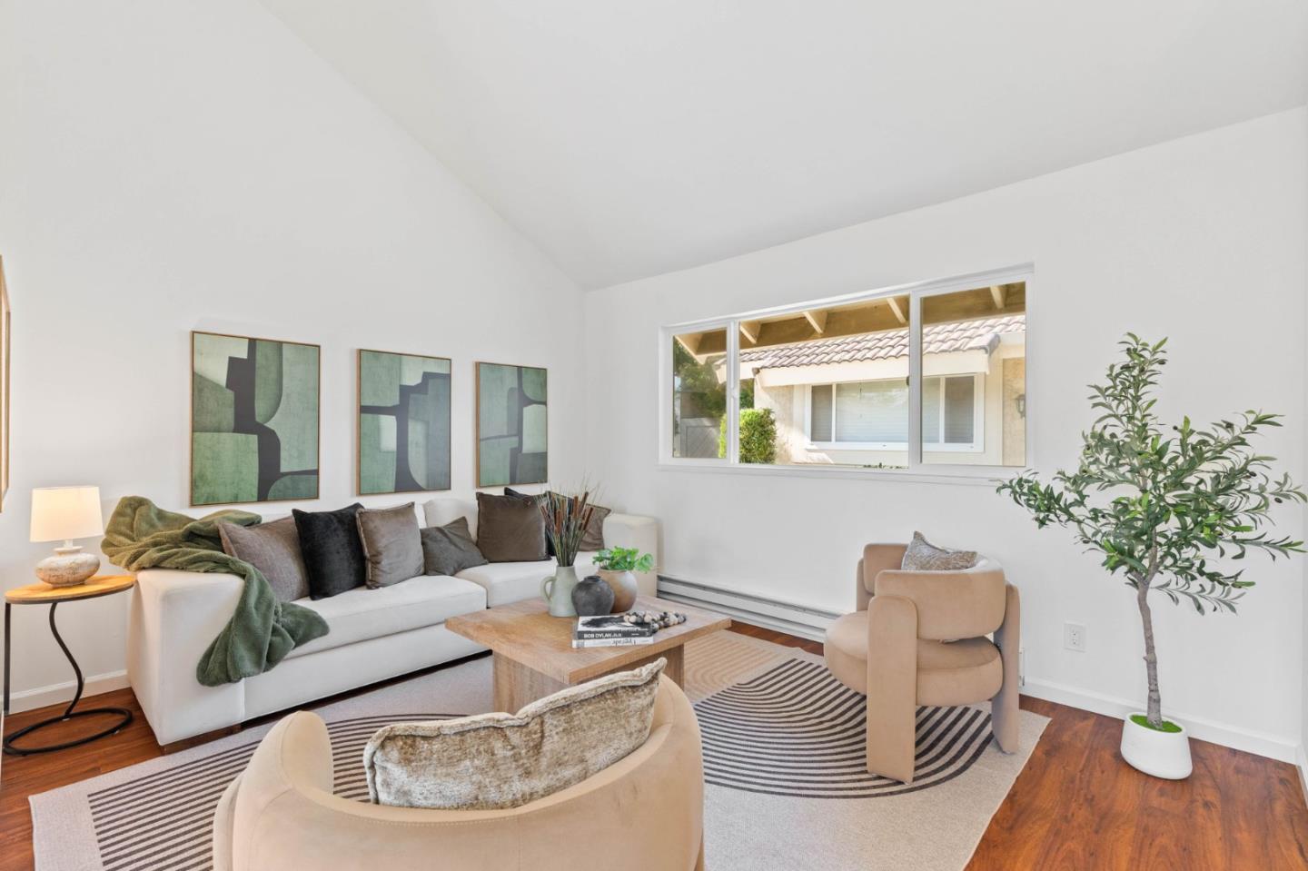 Detail Gallery Image 8 of 29 For 230 Truckee Ln, San Jose,  CA 95136 - 2 Beds | 2 Baths