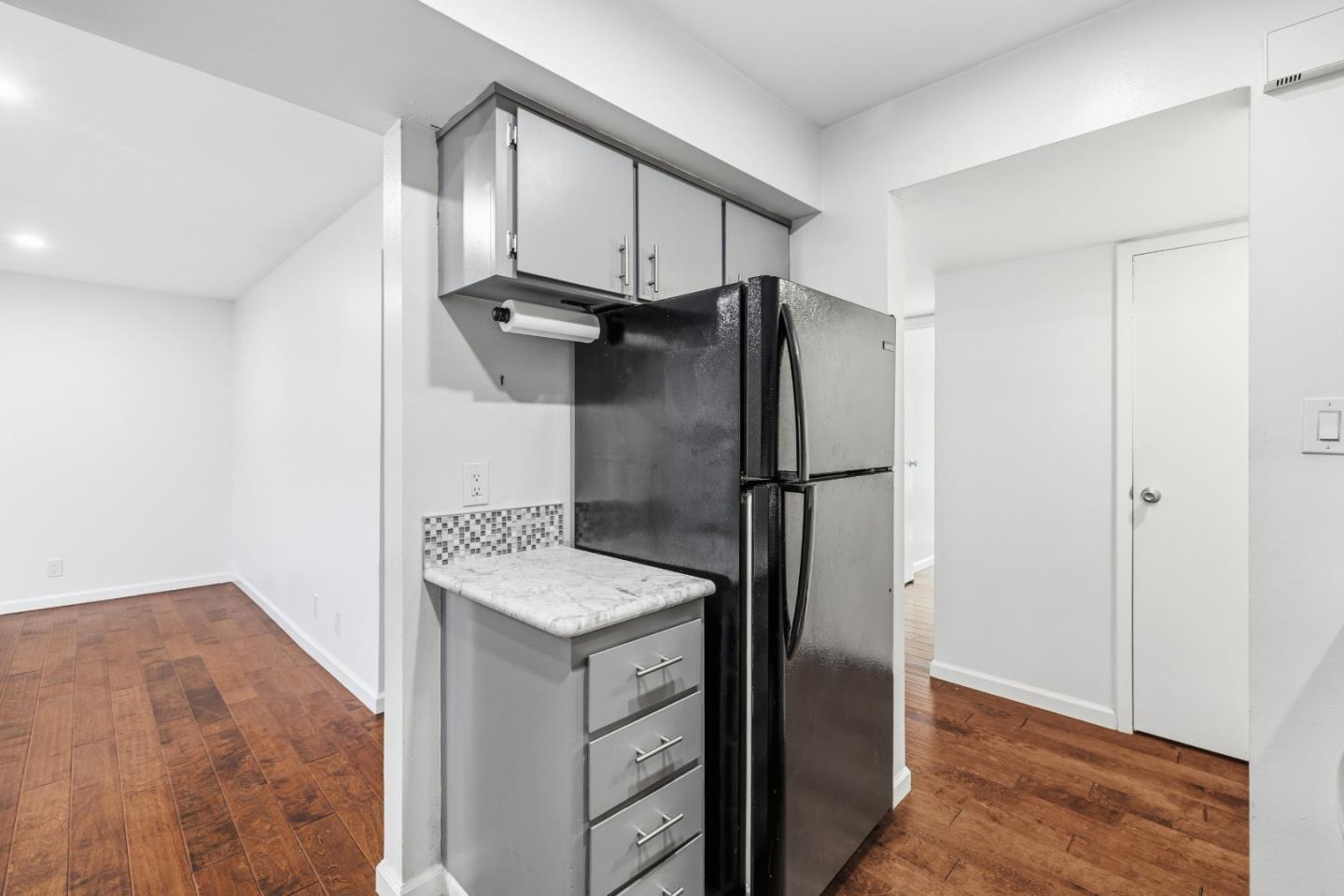 Detail Gallery Image 11 of 56 For 1925 46th Ave #127,  Capitola,  CA 95010 - 2 Beds | 1/1 Baths