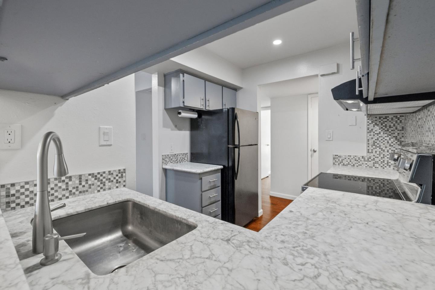 Detail Gallery Image 14 of 56 For 1925 46th Ave #127,  Capitola,  CA 95010 - 2 Beds | 1/1 Baths