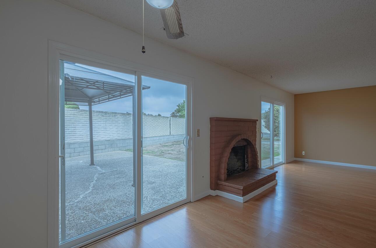Detail Gallery Image 11 of 28 For 684 Alvarado Ct, Salinas,  CA 93907 - 3 Beds | 2 Baths