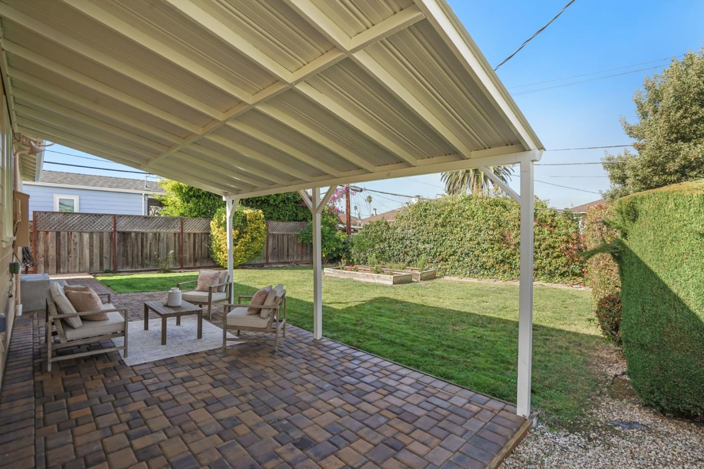 Detail Gallery Image 28 of 33 For 1709 Dolan Ave, San Mateo,  CA 94401 - 3 Beds | 1 Baths