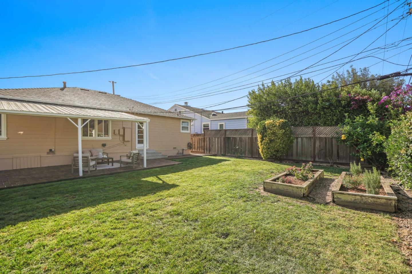 Detail Gallery Image 29 of 33 For 1709 Dolan Ave, San Mateo,  CA 94401 - 3 Beds | 1 Baths