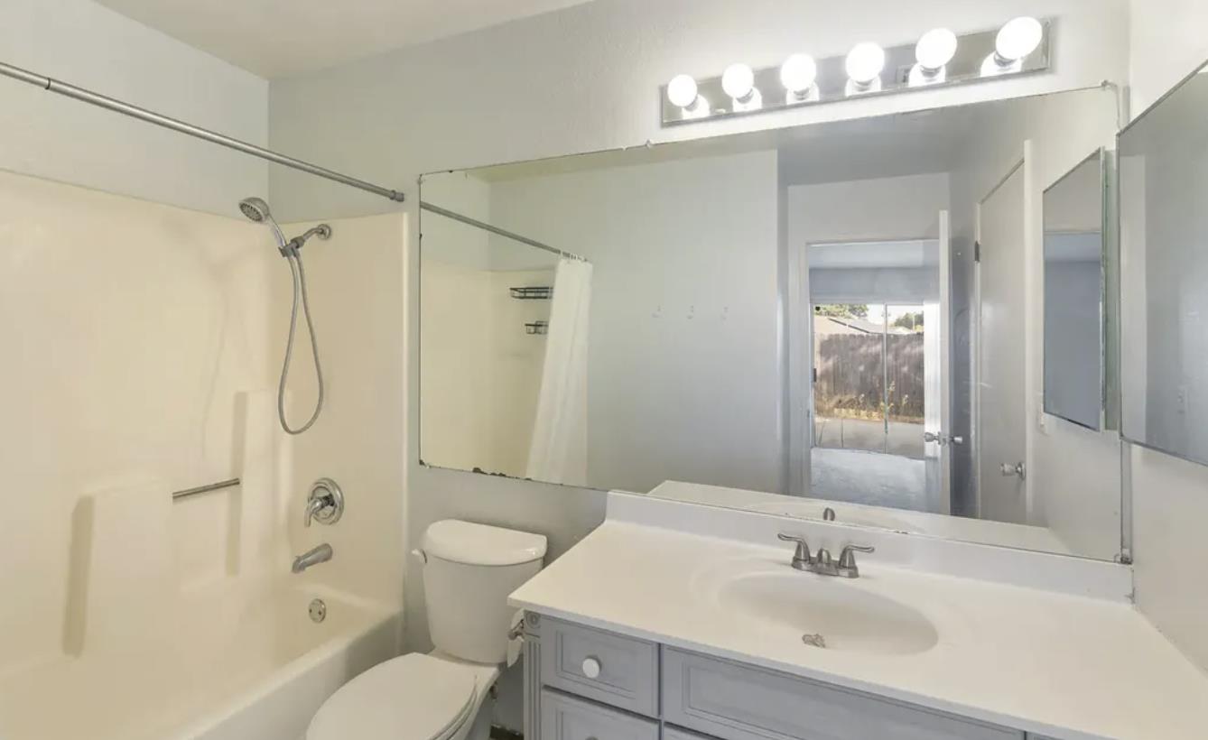 Detail Gallery Image 13 of 19 For 2728 Almondwood Way, Fairfield,  CA 94534 - 3 Beds | 1 Baths