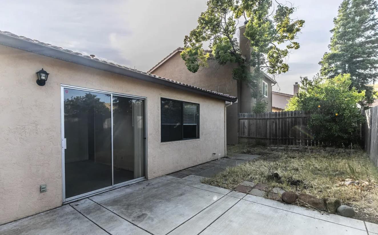 Detail Gallery Image 14 of 19 For 2728 Almondwood Way, Fairfield,  CA 94534 - 3 Beds | 1 Baths