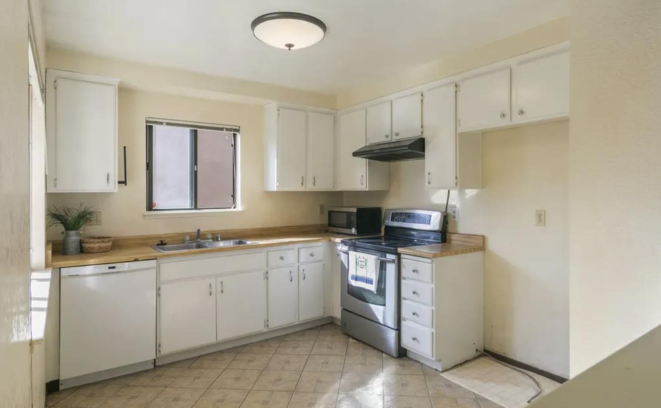 Detail Gallery Image 5 of 19 For 2728 Almondwood Way, Fairfield,  CA 94534 - 3 Beds | 1 Baths