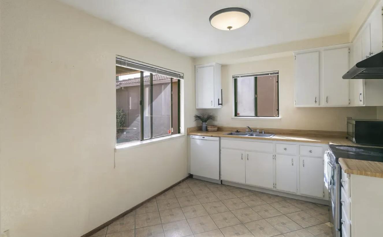 Detail Gallery Image 6 of 19 For 2728 Almondwood Way, Fairfield,  CA 94534 - 3 Beds | 1 Baths