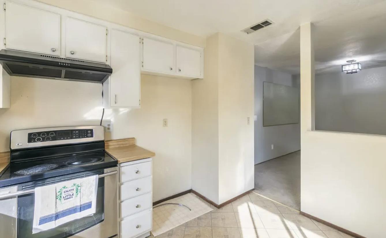 Detail Gallery Image 7 of 19 For 2728 Almondwood Way, Fairfield,  CA 94534 - 3 Beds | 1 Baths