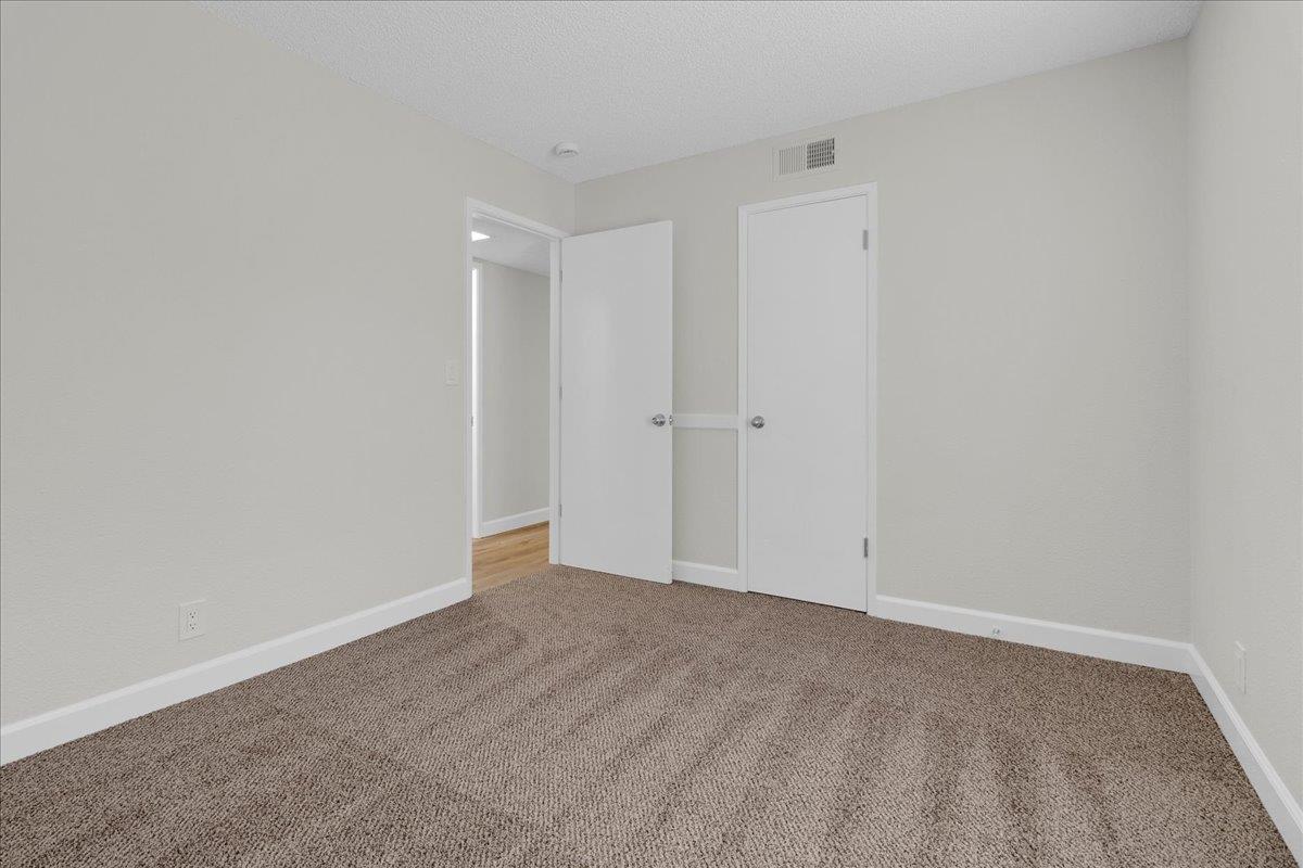 Detail Gallery Image 17 of 34 For 1631 Cherokee Dr, Salinas,  CA 93906 - 3 Beds | 2 Baths