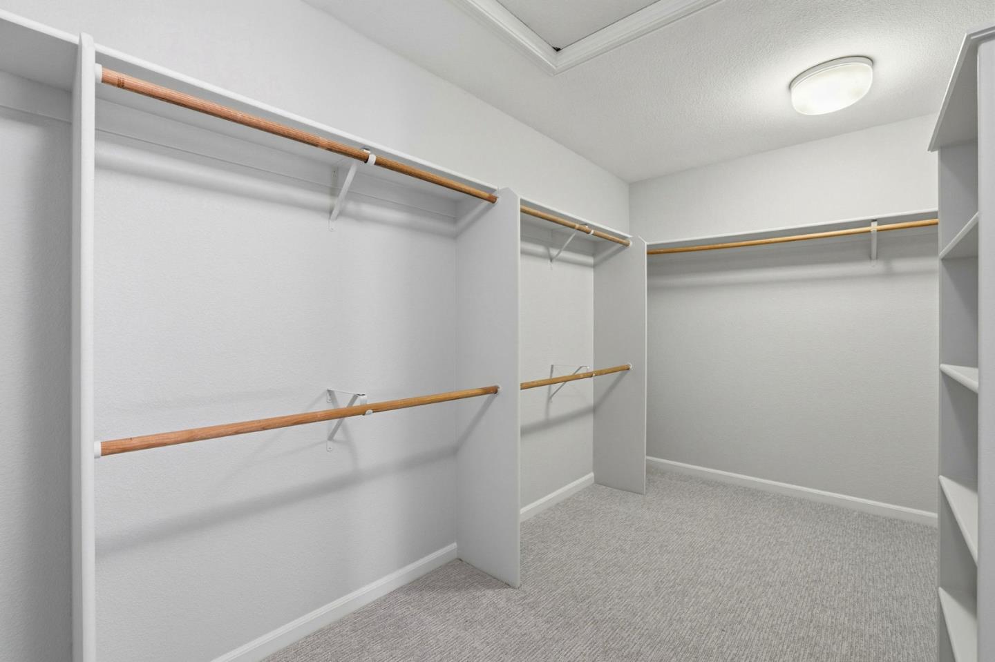 Detail Gallery Image 34 of 62 For 5916 Sterling Oaks Dr, San Jose,  CA 95120 - 6 Beds | 4/1 Baths