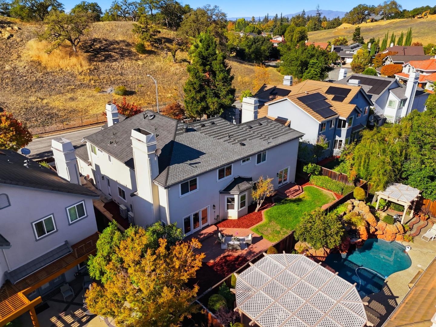 Detail Gallery Image 55 of 62 For 5916 Sterling Oaks Dr, San Jose,  CA 95120 - 6 Beds | 4/1 Baths