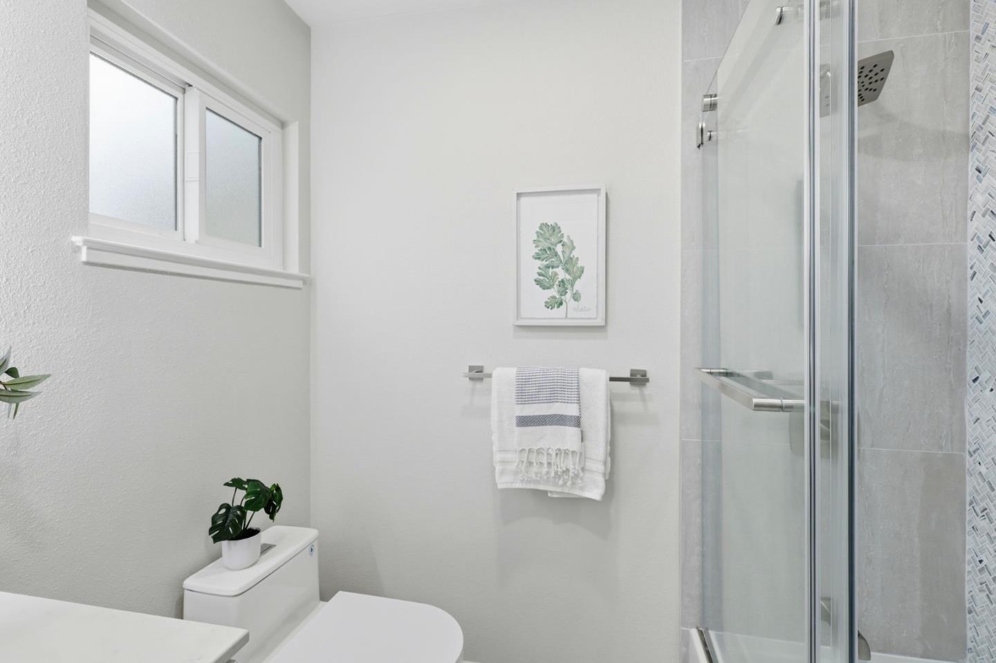 Detail Gallery Image 13 of 25 For 138 Farallon Ct, Aptos,  CA 95003 - 3 Beds | 2 Baths