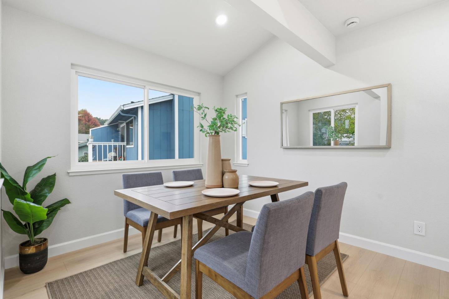 Detail Gallery Image 6 of 25 For 138 Farallon Ct, Aptos,  CA 95003 - 3 Beds | 2 Baths