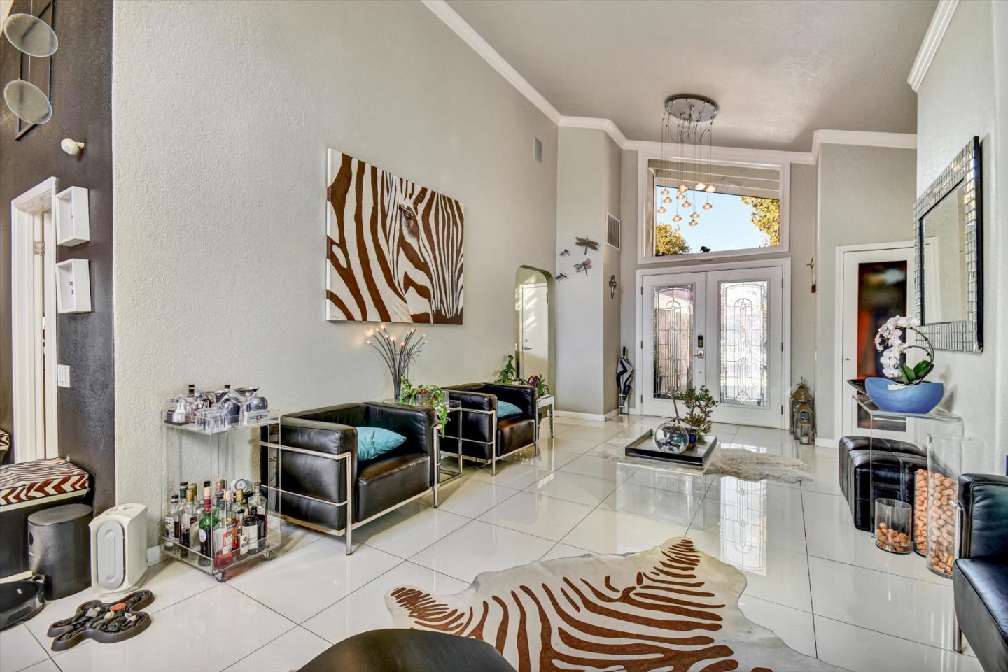 Detail Gallery Image 3 of 51 For 3572 Rollingside Dr, San Jose,  CA 95148 - 4 Beds | 2 Baths