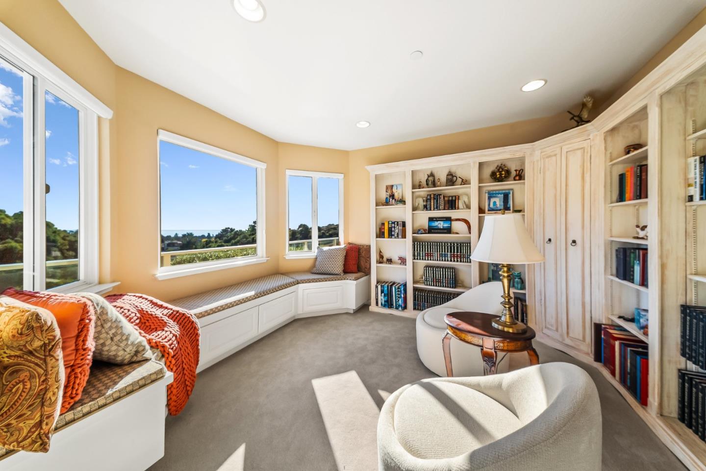 Detail Gallery Image 16 of 45 For 153 Castillo Ct, Aptos,  CA 95003 - 3 Beds | 2/1 Baths
