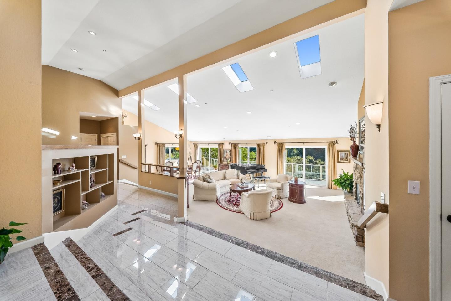 Detail Gallery Image 19 of 45 For 153 Castillo Ct, Aptos,  CA 95003 - 3 Beds | 2/1 Baths