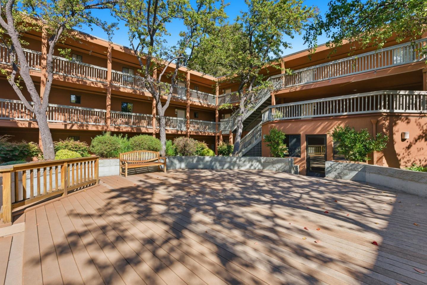 Detail Gallery Image 21 of 26 For 2425 S Norfolk St #102,  San Mateo,  CA 94403 - 2 Beds | 2 Baths