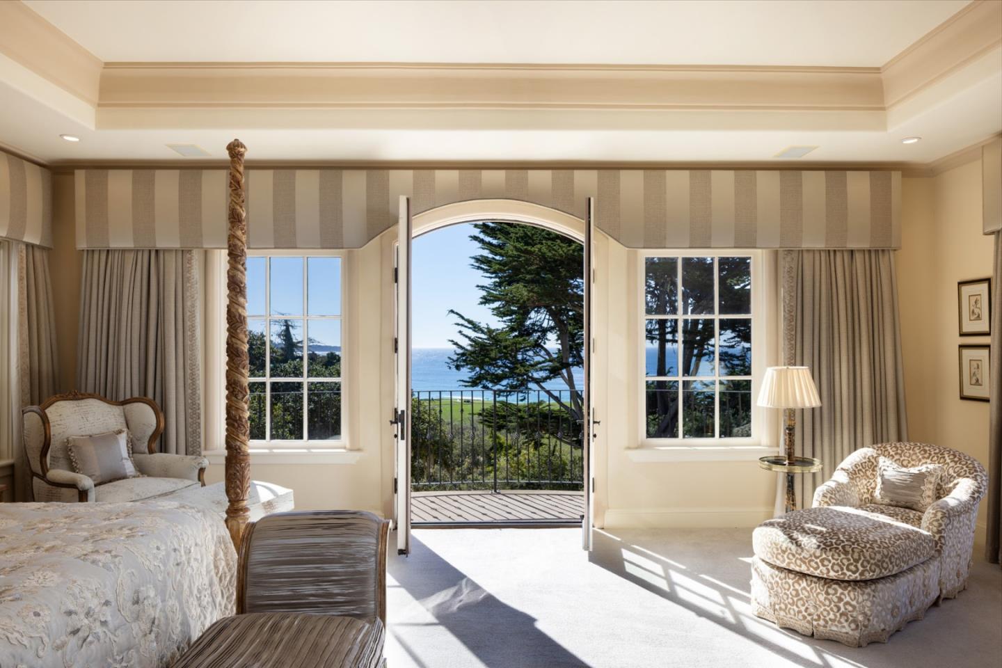 Detail Gallery Image 12 of 24 For 3426 17 Mile Dr, Pebble Beach,  CA 93953 - 6 Beds | 6/2 Baths