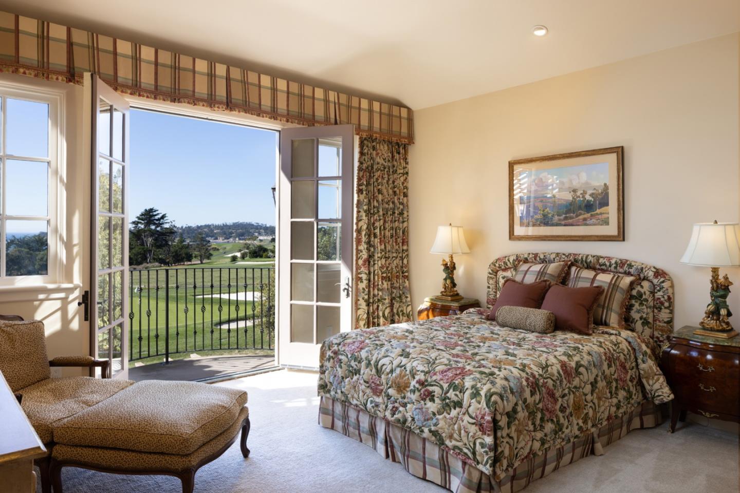 Detail Gallery Image 17 of 24 For 3426 17 Mile Dr, Pebble Beach,  CA 93953 - 6 Beds | 6/2 Baths