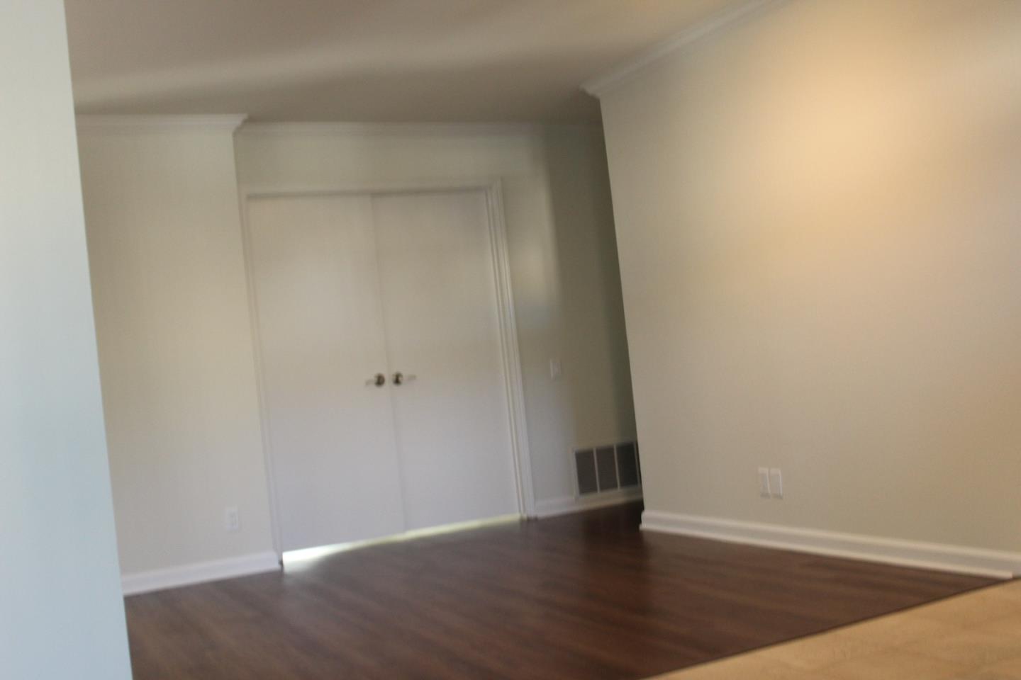 Detail Gallery Image 6 of 17 For 980 Edgewater Blvd, Foster City,  CA 94404 - 4 Beds | 2 Baths