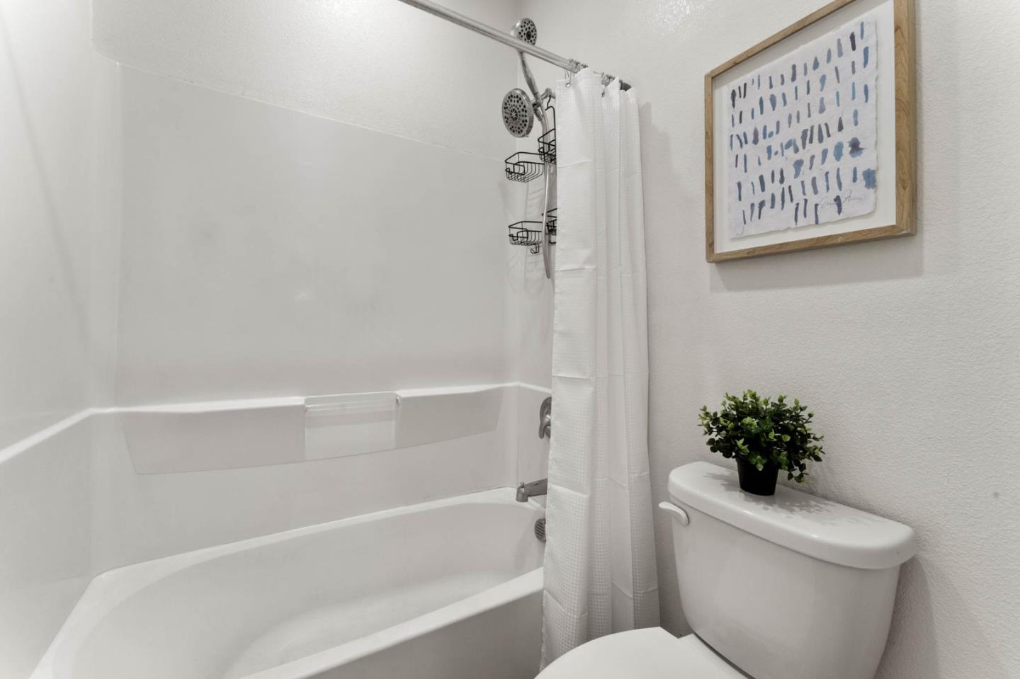 Detail Gallery Image 23 of 44 For 714 Sullivan Way, Gilroy,  CA 95020 - 4 Beds | 3 Baths