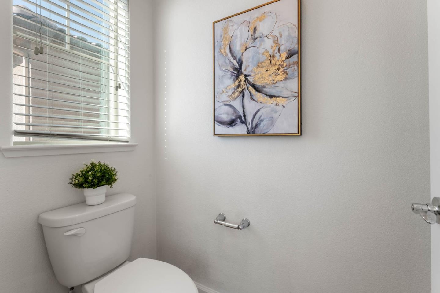 Detail Gallery Image 32 of 44 For 714 Sullivan Way, Gilroy,  CA 95020 - 4 Beds | 3 Baths