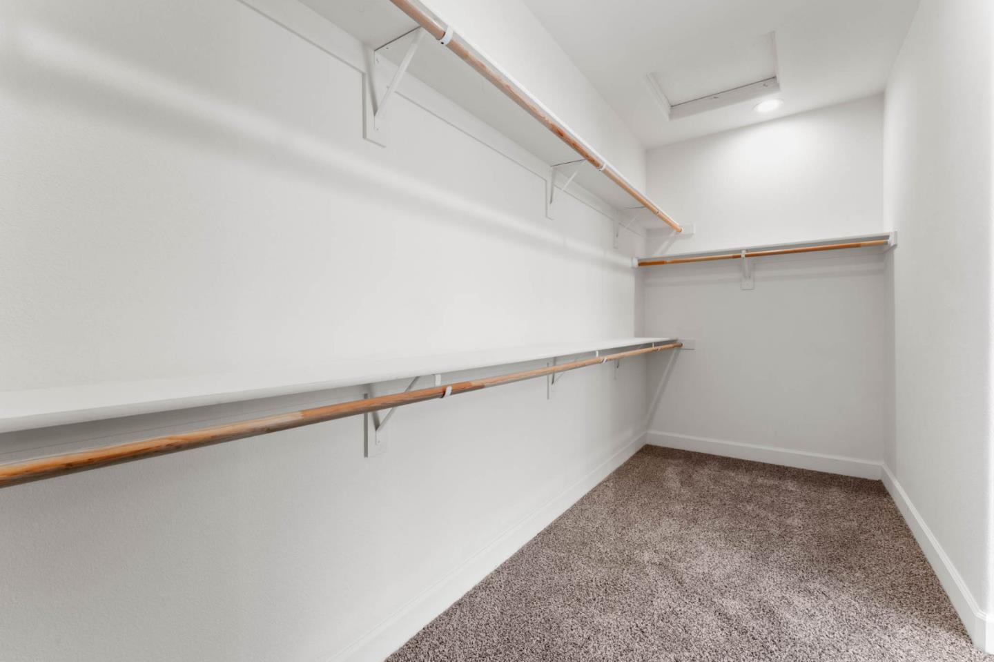 Detail Gallery Image 34 of 44 For 714 Sullivan Way, Gilroy,  CA 95020 - 4 Beds | 3 Baths