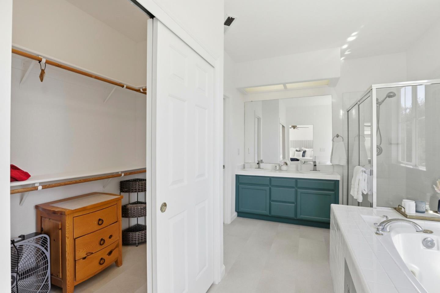 Detail Gallery Image 37 of 61 For 9232 Kestrel Ct, Gilroy,  CA 95020 - 4 Beds | 2/1 Baths