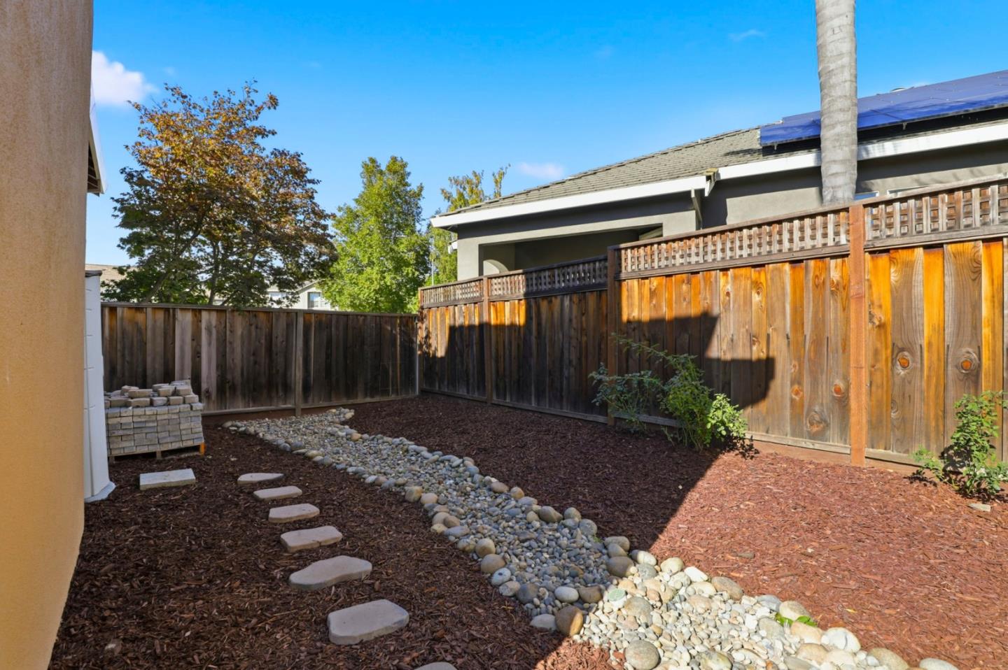 Detail Gallery Image 46 of 61 For 9232 Kestrel Ct, Gilroy,  CA 95020 - 4 Beds | 2/1 Baths