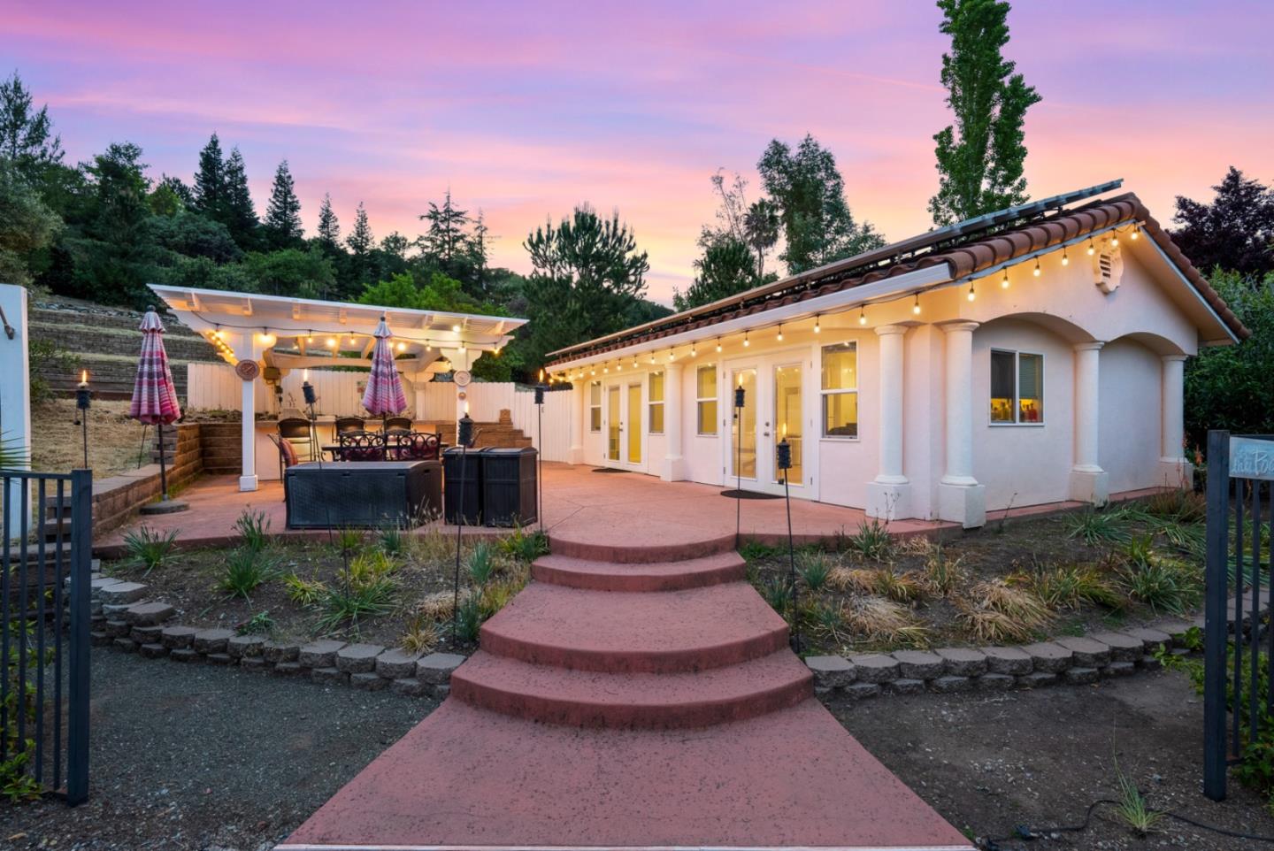 Detail Gallery Image 3 of 72 For 1190 Llagas Rd, Morgan Hill,  CA 95037 - 6 Beds | 5 Baths