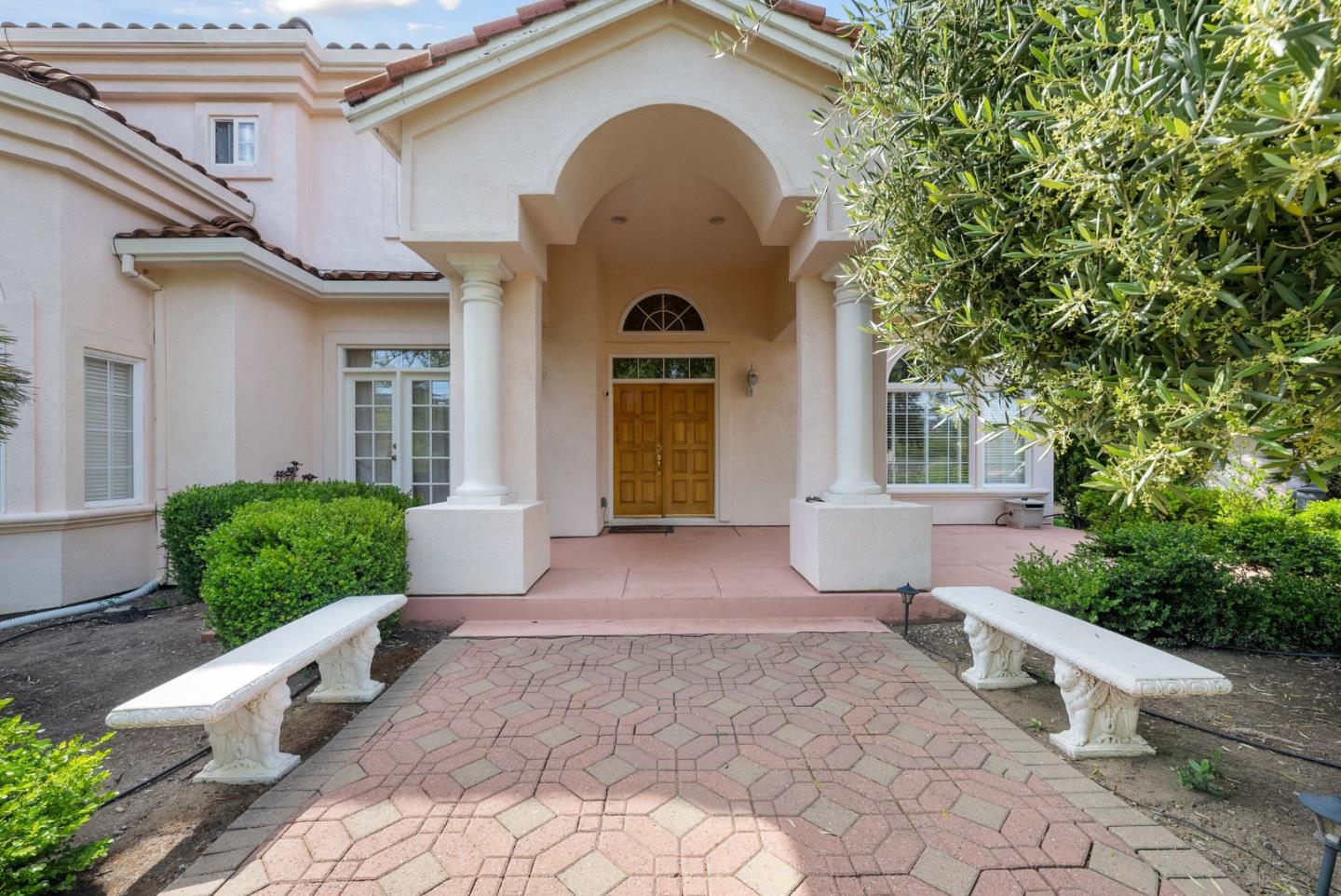 Detail Gallery Image 37 of 72 For 1190 Llagas Rd, Morgan Hill,  CA 95037 - 6 Beds | 5 Baths