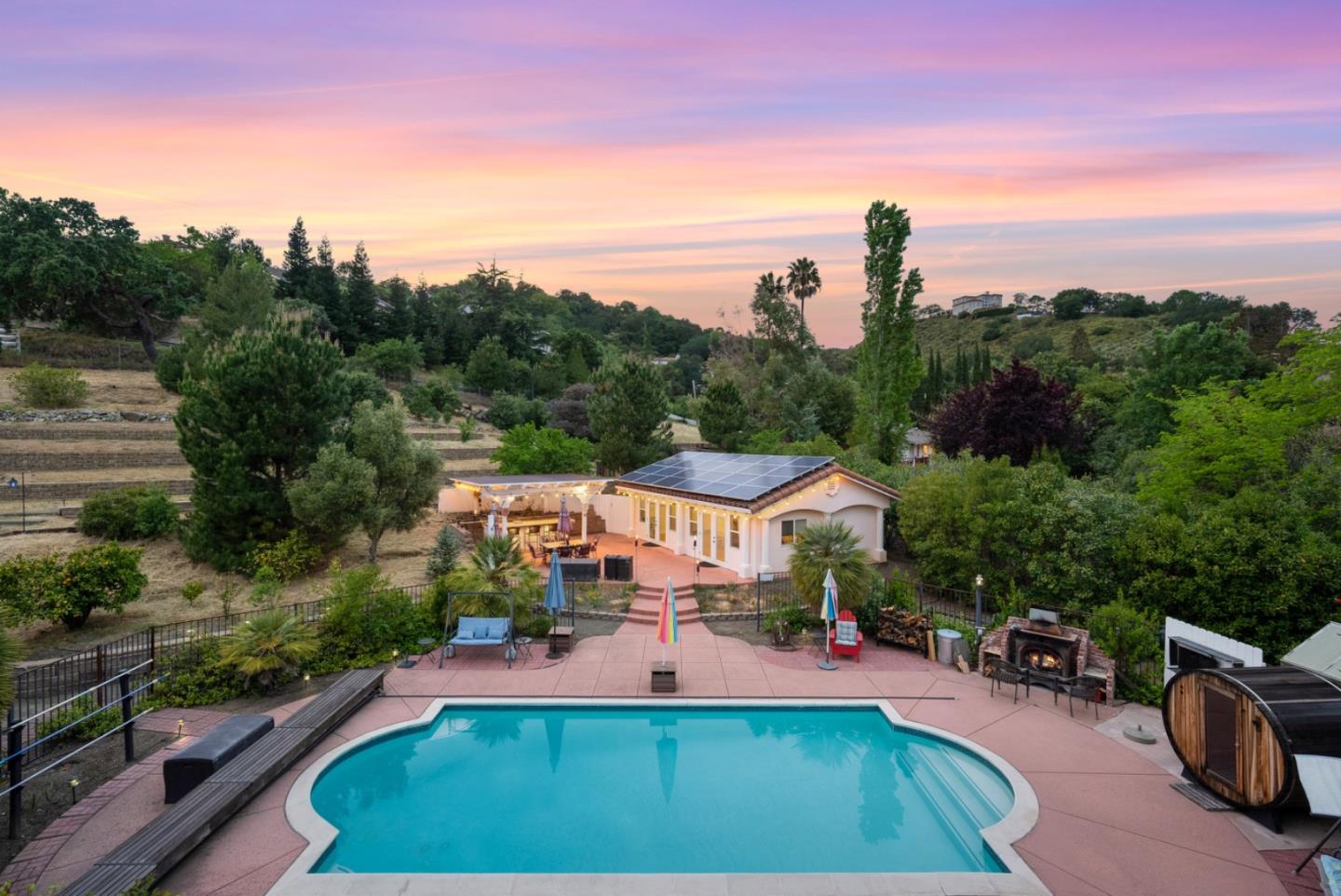 Detail Gallery Image 4 of 72 For 1190 Llagas Rd, Morgan Hill,  CA 95037 - 6 Beds | 5 Baths