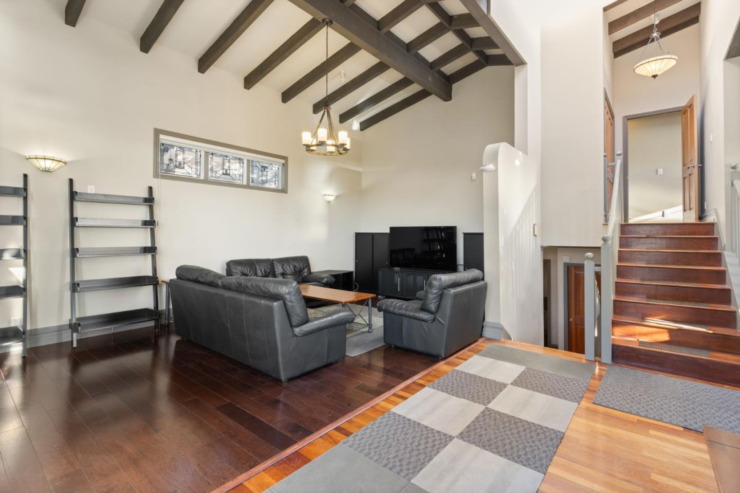 Detail Gallery Image 33 of 94 For 107 Dolphine Ave, El Granada,  CA 94018 - 4 Beds | 3/1 Baths