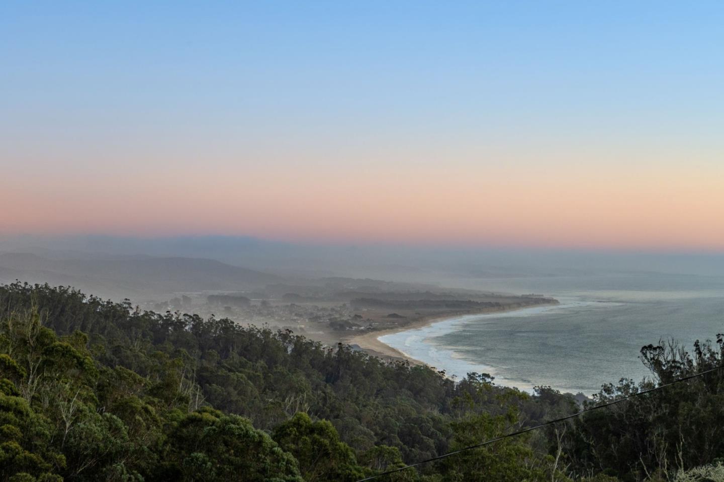Detail Gallery Image 73 of 94 For 107 Dolphine Ave, El Granada,  CA 94018 - 4 Beds | 3/1 Baths
