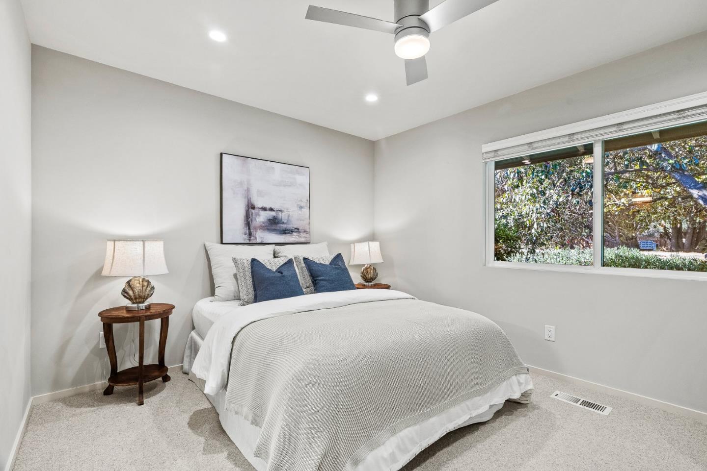 Detail Gallery Image 16 of 34 For 181 Hacienda Carmel, Carmel,  CA 93923 - 2 Beds | 2 Baths