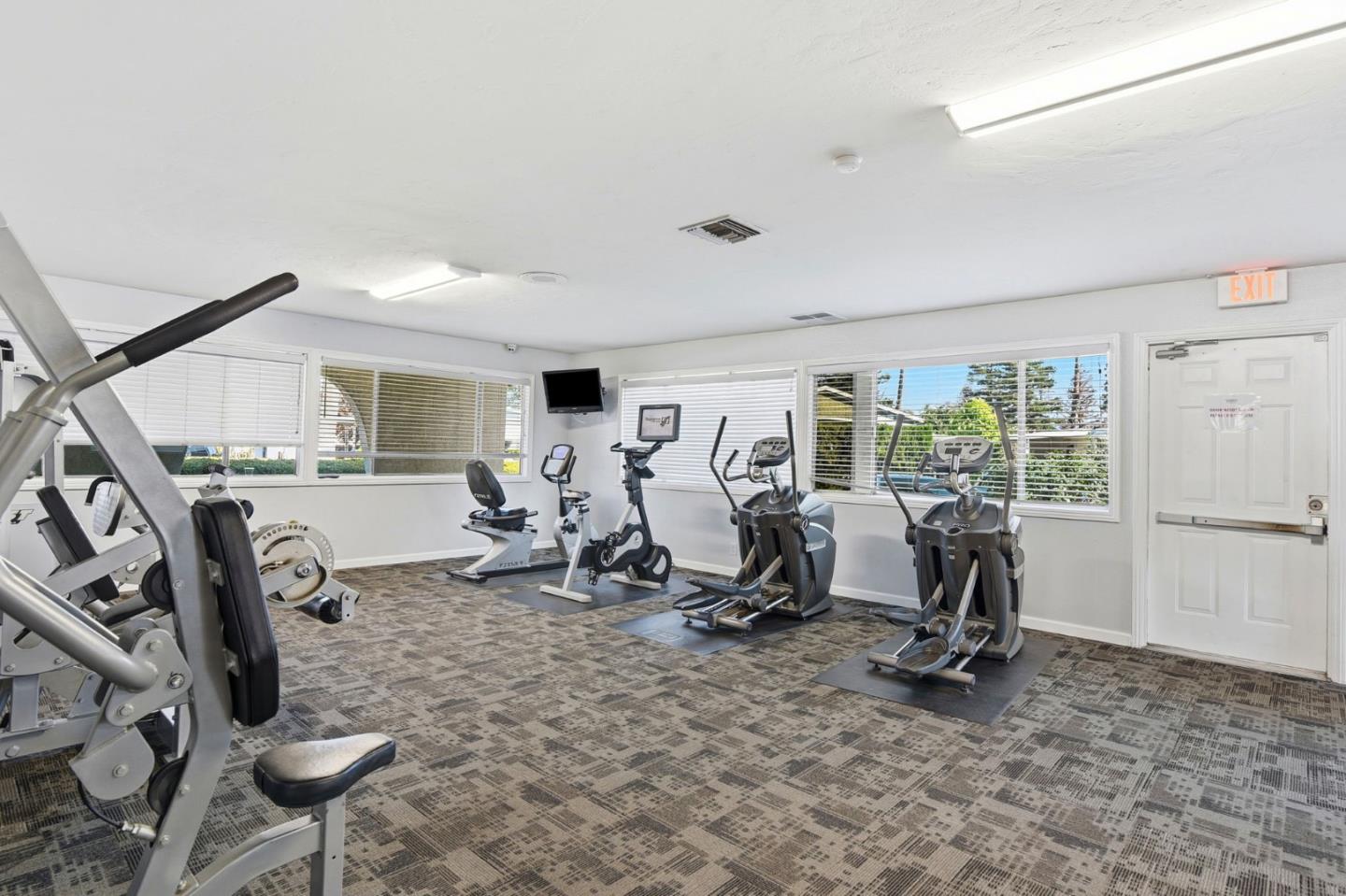 Detail Gallery Image 27 of 33 For 3637 Snell Ave #248,  San Jose,  CA 95136 - 3 Beds | 2 Baths
