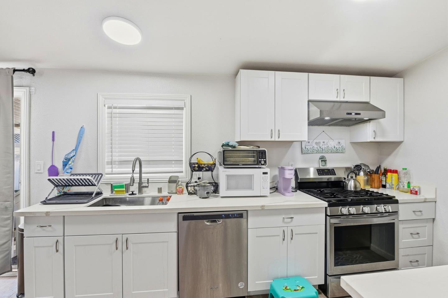 Detail Gallery Image 7 of 33 For 3637 Snell Ave #248,  San Jose,  CA 95136 - 3 Beds | 2 Baths