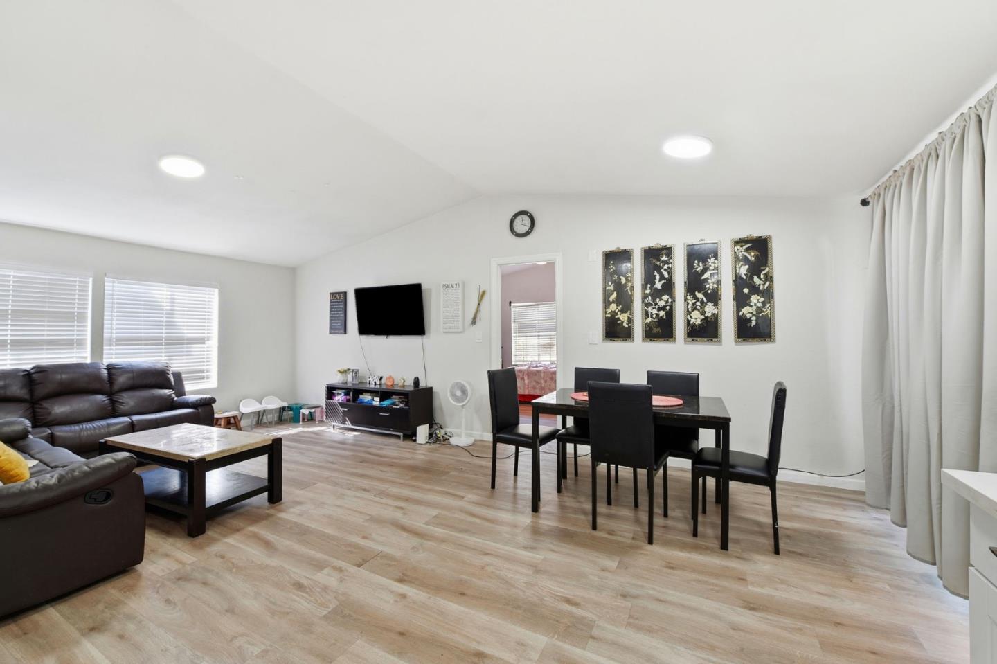 Detail Gallery Image 9 of 33 For 3637 Snell Ave #248,  San Jose,  CA 95136 - 3 Beds | 2 Baths