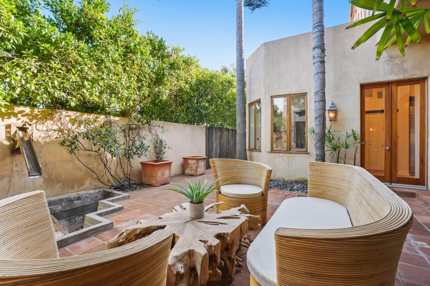 Detail Gallery Image 11 of 43 For 23349 Malibu Colony Rd, Malibu,  CA 90265 - 4 Beds | 4 Baths