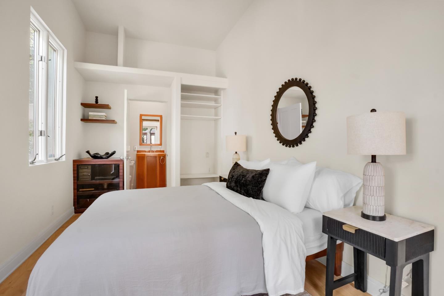 Detail Gallery Image 19 of 43 For 23349 Malibu Colony Rd, Malibu,  CA 90265 - 4 Beds | 4 Baths