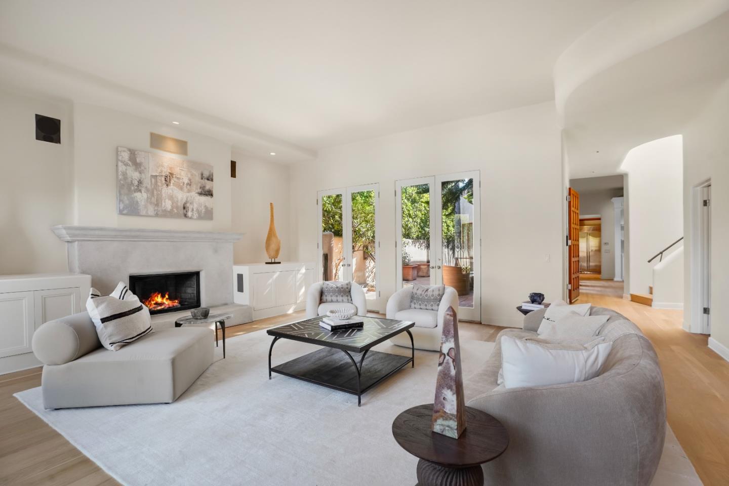 Detail Gallery Image 8 of 43 For 23349 Malibu Colony Rd, Malibu,  CA 90265 - 4 Beds | 4 Baths