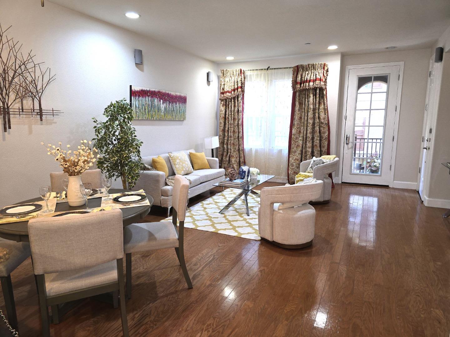 Detail Gallery Image 10 of 53 For 585 Adeline Ave, San Jose,  CA 95136 - 2 Beds | 2 Baths