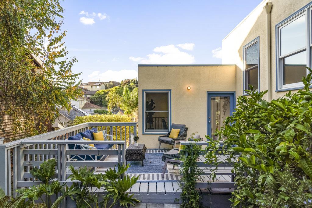 Detail Gallery Image 34 of 76 For 488 Western Dr, Point Richmond,  CA 94801 - 3 Beds | 2 Baths