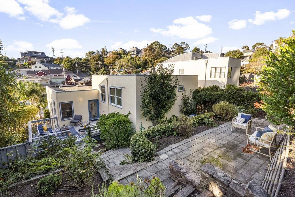 Detail Gallery Image 38 of 76 For 488 Western Dr, Point Richmond,  CA 94801 - 3 Beds | 2 Baths