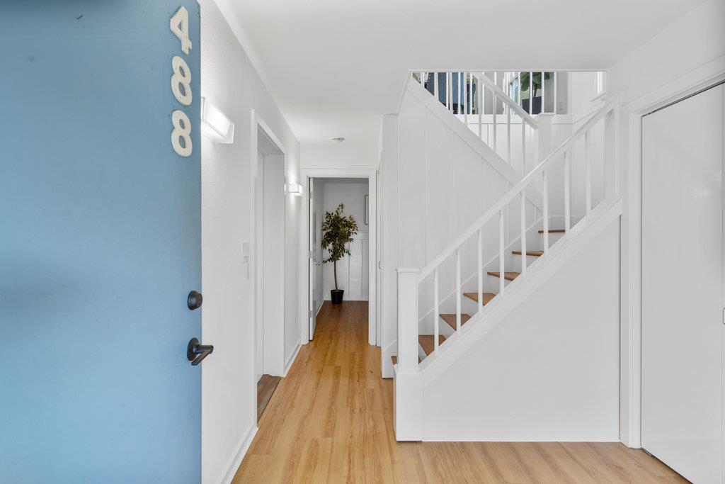 Detail Gallery Image 5 of 76 For 488 Western Dr, Point Richmond,  CA 94801 - 3 Beds | 2 Baths