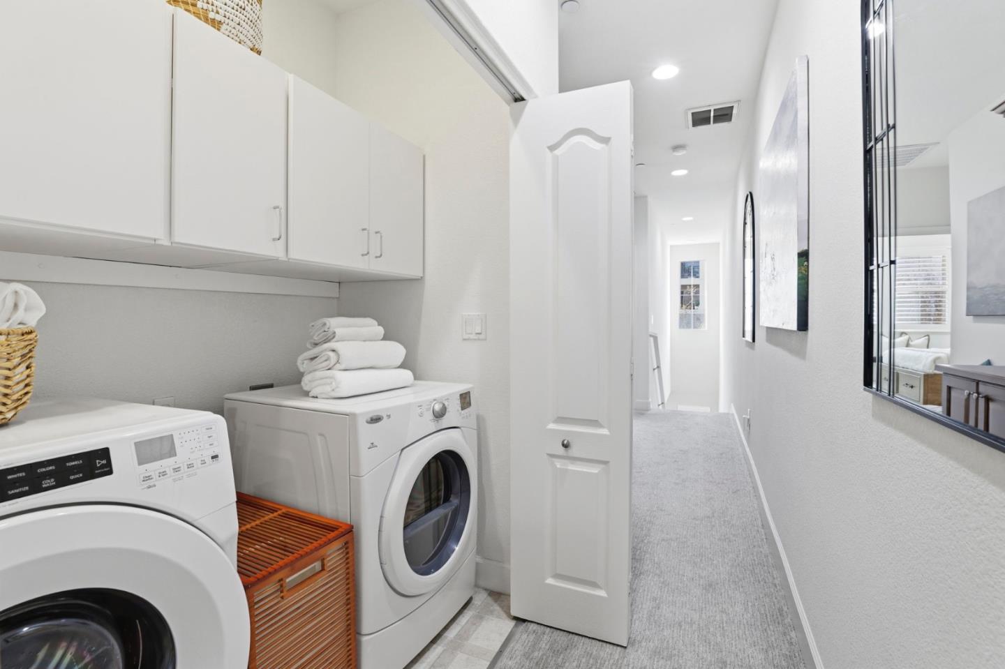 Detail Gallery Image 19 of 31 For 1701 Shore Pl #5,  Santa Clara,  CA 95054 - 3 Beds | 3 Baths