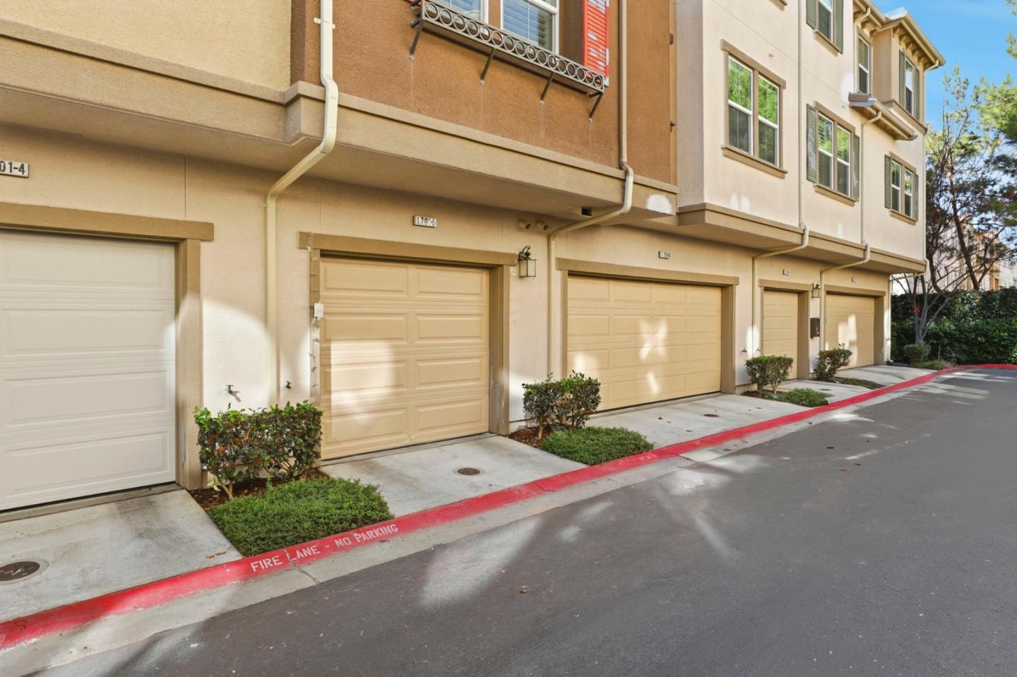 Detail Gallery Image 22 of 31 For 1701 Shore Pl #5,  Santa Clara,  CA 95054 - 3 Beds | 3 Baths