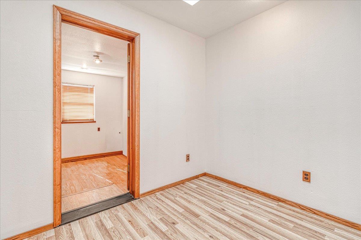 Detail Gallery Image 15 of 34 For 2425 Becker Ct, Modesto,  CA 95358 - 3 Beds | 2 Baths