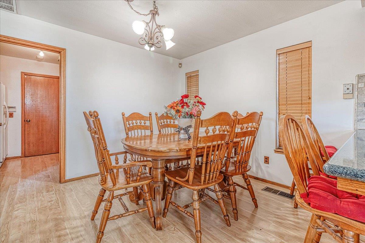 Detail Gallery Image 26 of 34 For 2425 Becker Ct, Modesto,  CA 95358 - 3 Beds | 2 Baths